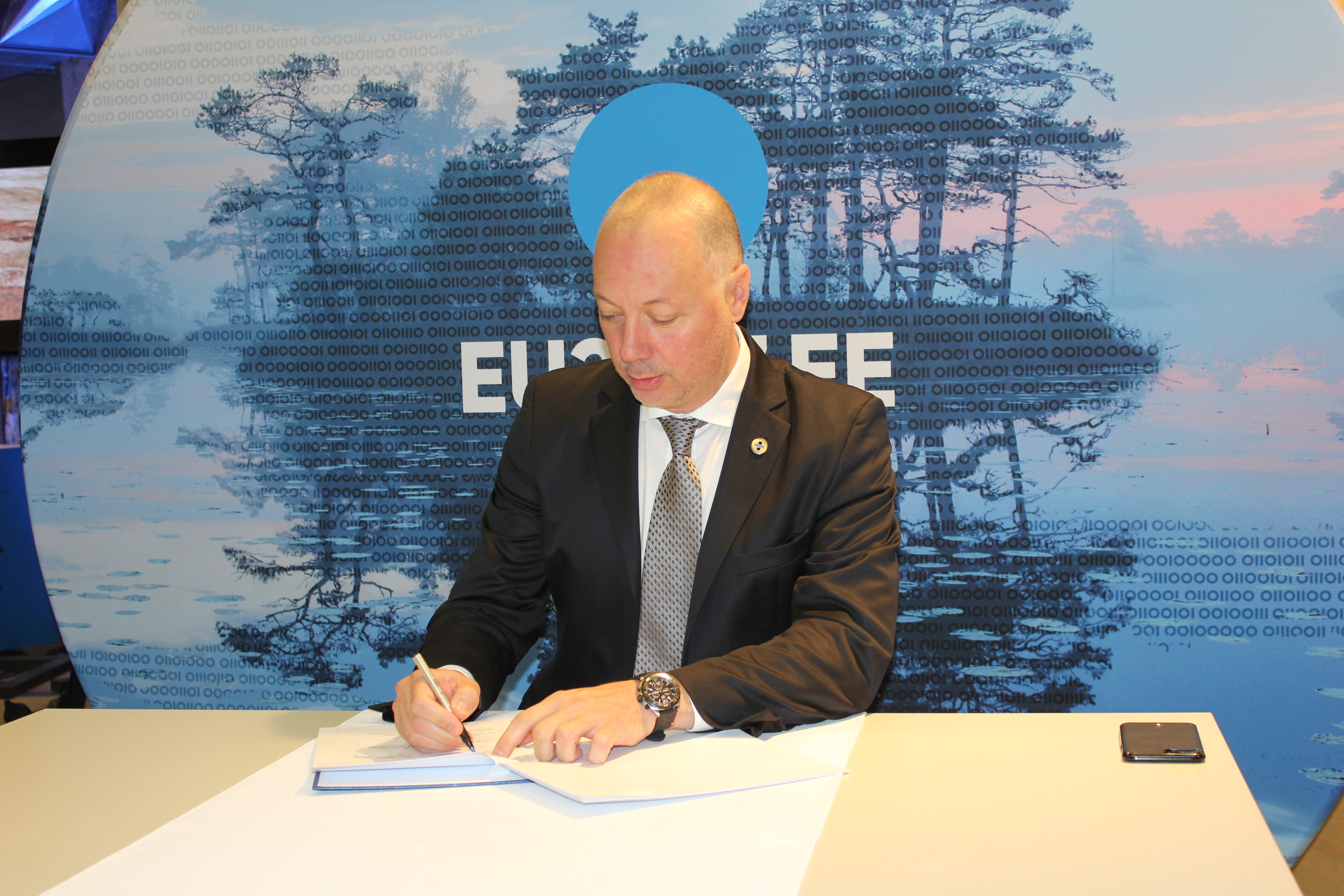 До 2022 г. европейските граждани ще могат да взаимодействат изцяло дигитално с публичните администрации на своите държави